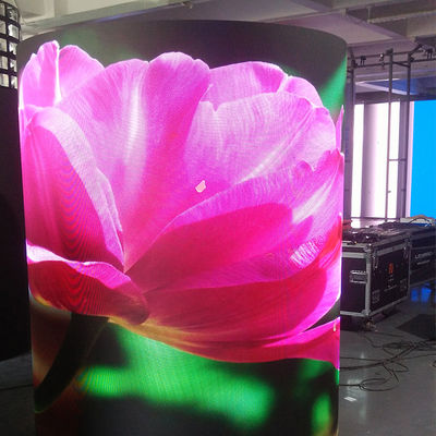 L'arc P1.8 a formé l'affichage à LED incurvé, module flexible de LED pour d'intérieur